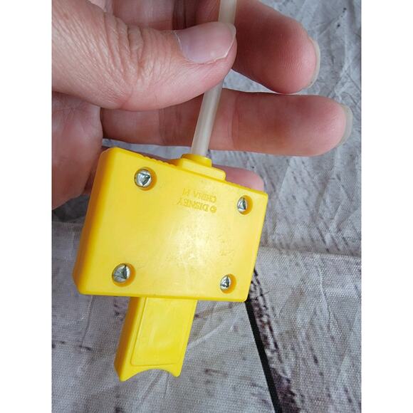 McDonalds Toy Dinosaurs The TV Show Earl Sinclair Air Pushing Movement Toy - Picture 6 of 8